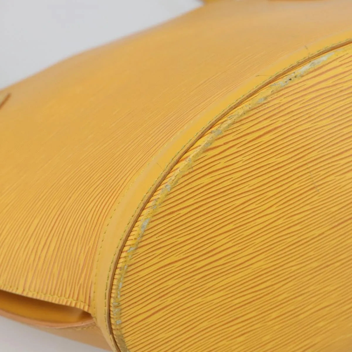 Louis Vuitton Saint Jacques Epi Yellow Leather Shoulder Bag Bag (Pre-Owned)