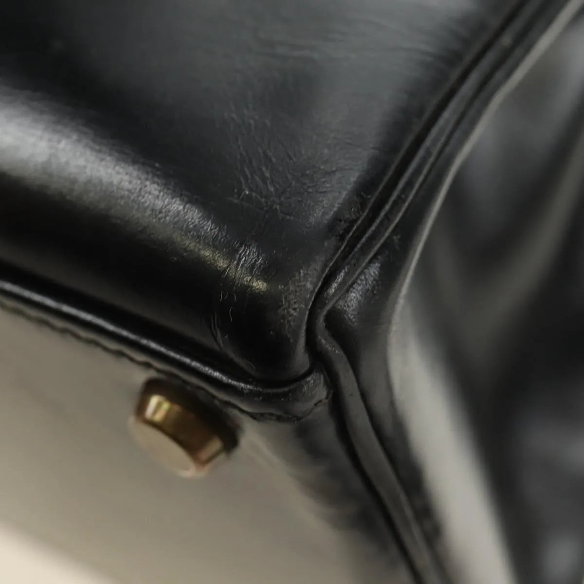 Hermes Kelly Black Box Calf With Gold Hardware Black Calfskin Handbag (Pre-Owned)