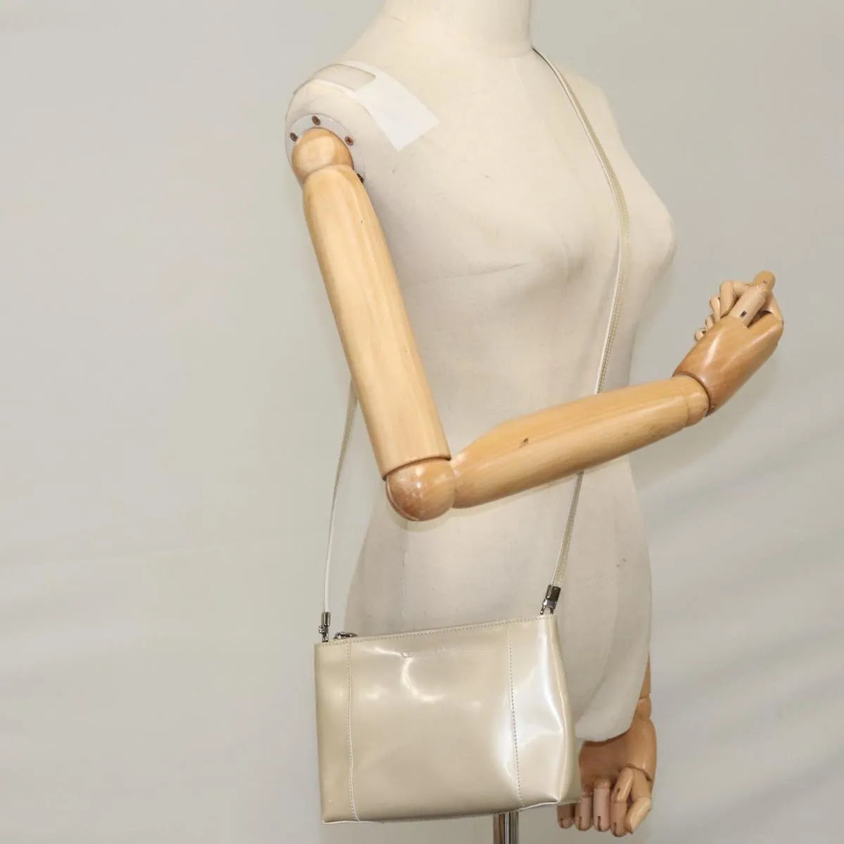 Christian Dior Shoulder Patent Leather Beige Patent_Leather Shoulder Bag Bag (Pre-Owned)