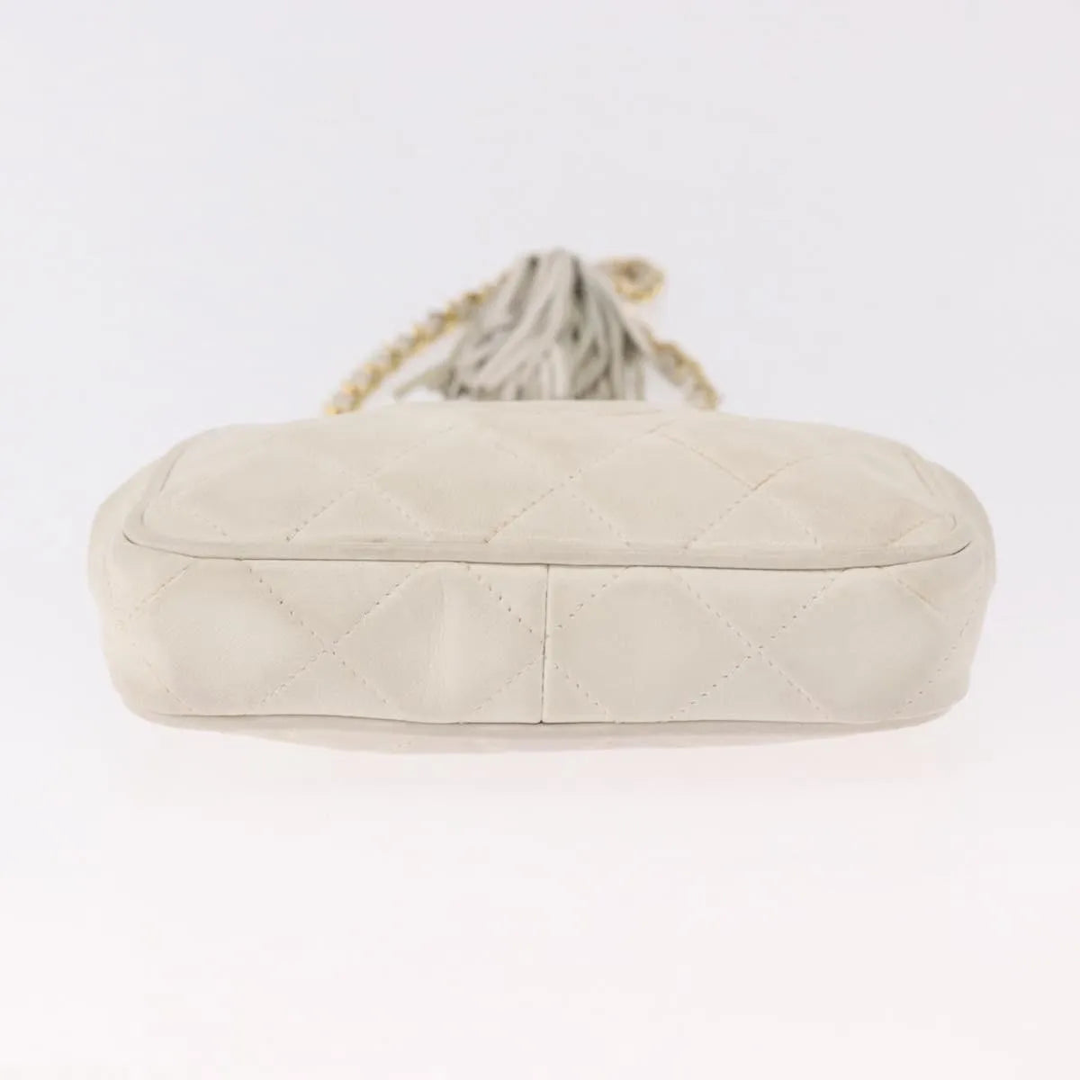 Chanel Vintage Diamond Cc Tassel Quilted Lambskin White Leather Shoulder Bag Bag (Pre-Owned)