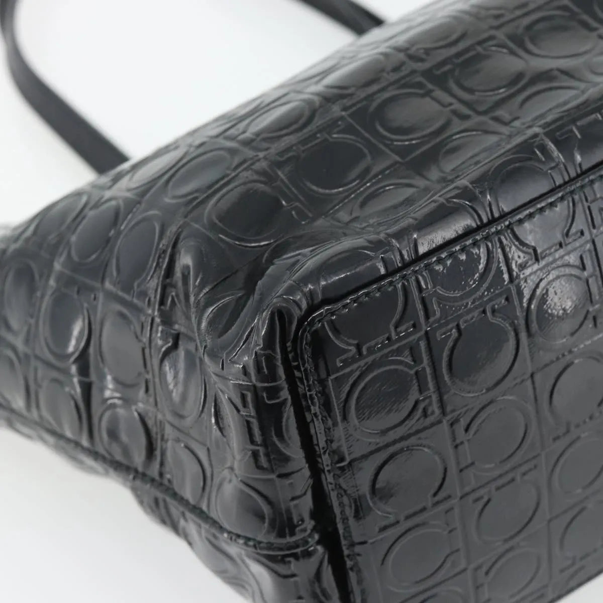Salvatore Ferragamo Gancini Tote Patent Leather Black Patent_Leather Tote Bag Bag (Pre-Owned)