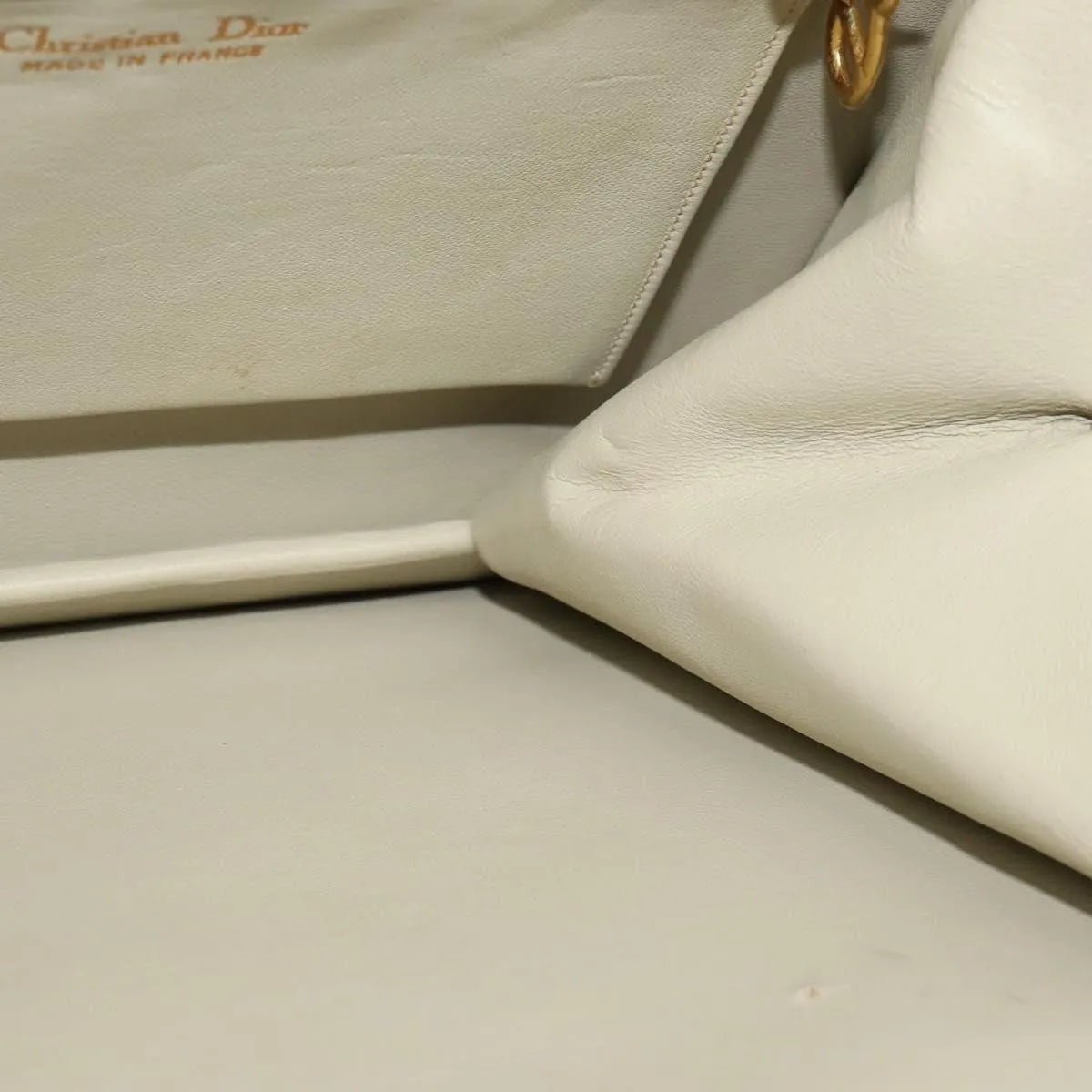 Christian Dior Vintage Leather Beige Leather Shoulder Bag Bag (Pre-Owned)
