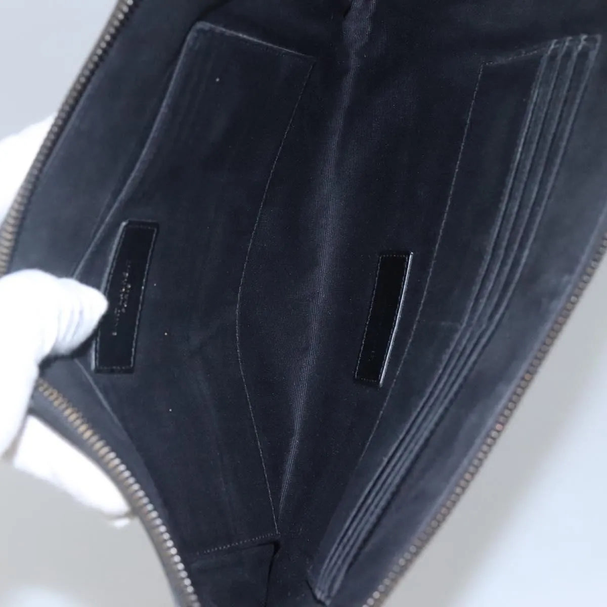 Saint Laurent Zip Pocket Leather Black Leather Clutche & Pouche Bag (Pre-Owned)