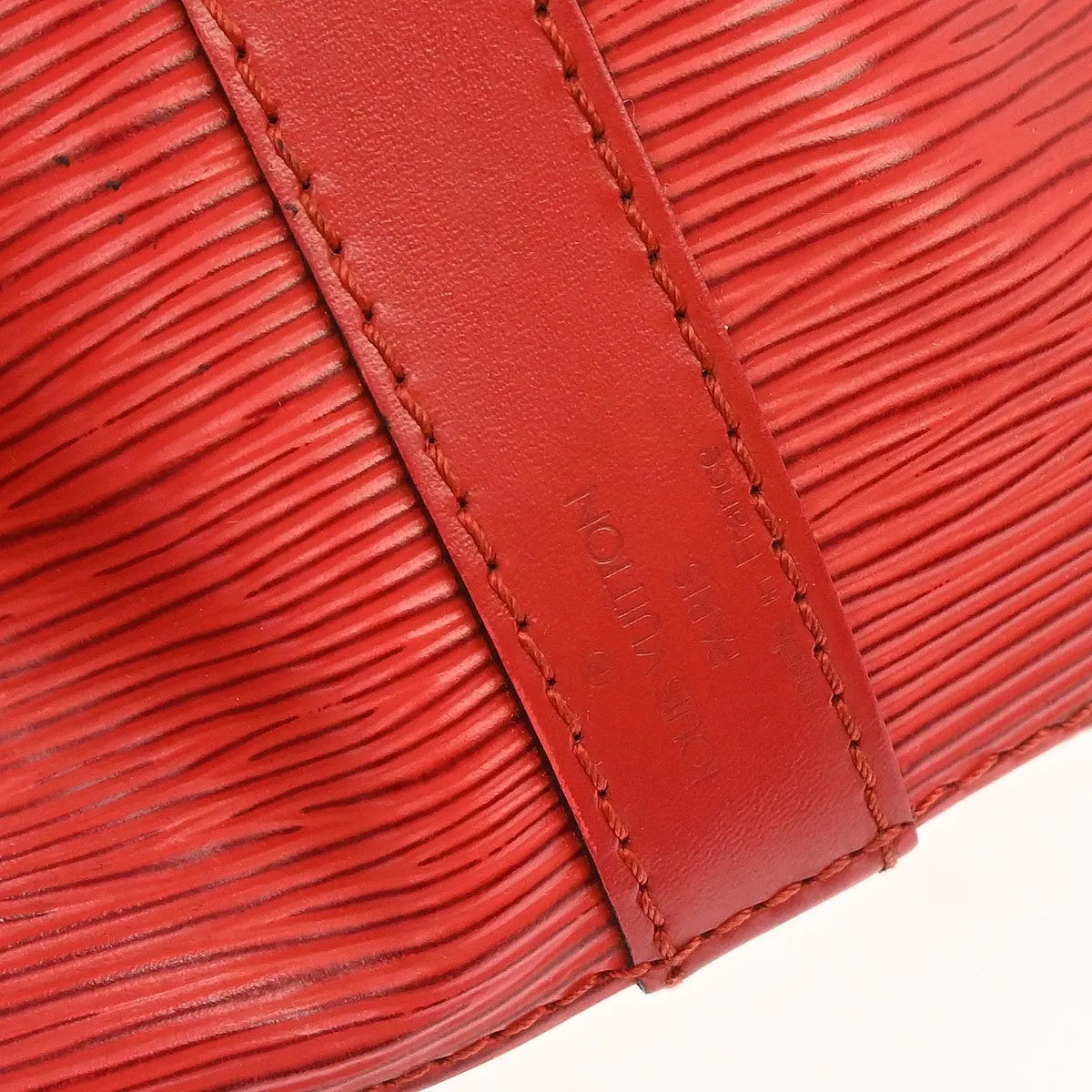 Louis Vuitton Petit Noe Epi Leather Red Leather Shoulder Bag Bag (Pre-Owned)