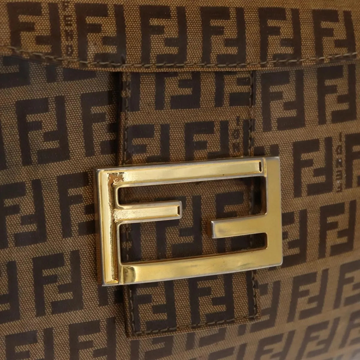 Fendi Mamma Baguette Cuir Verni Brown Pvc Shoulder Bag Bag (Pre-Owned)