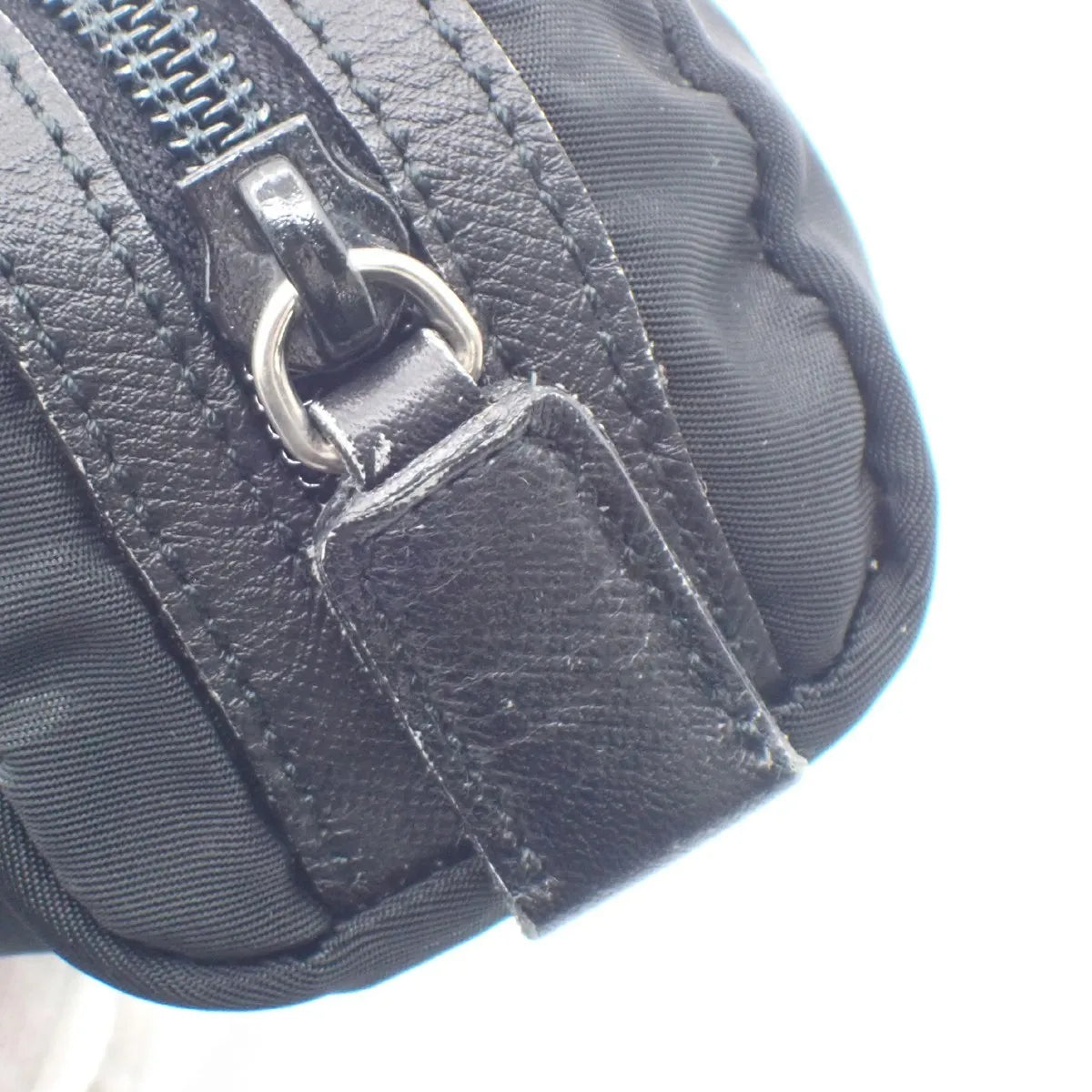 Prada Padded Zip Belt Tessuto Black Nylon Clutche & Pouche Bag (Pre-Owned)
