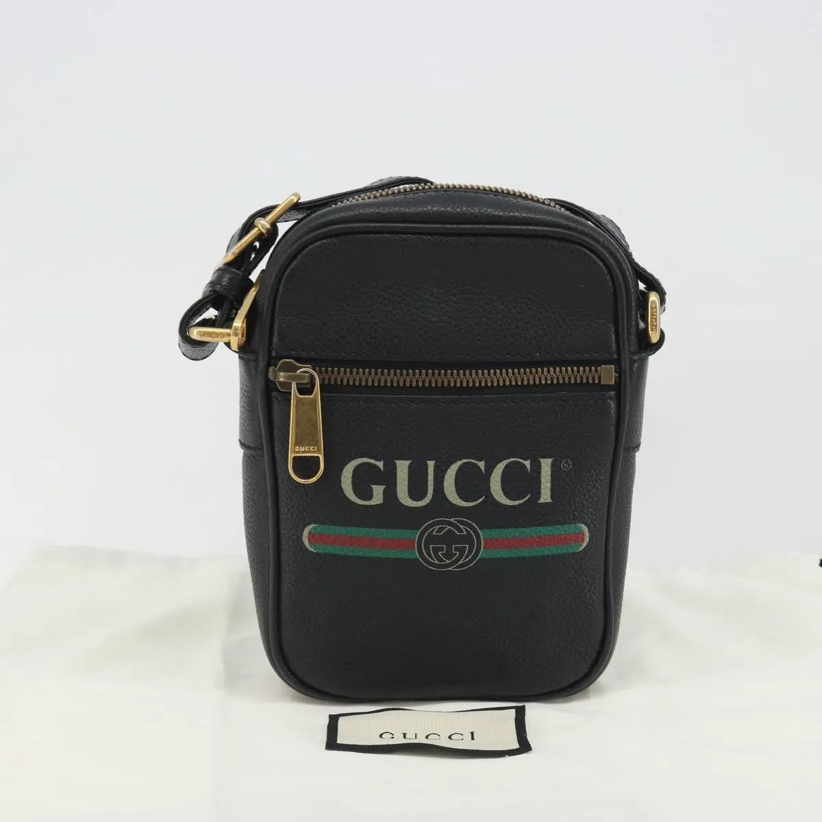 Gucci Logo Zip Messenger Printed Leather Black Leather Clutche & Pouche Bag (Pre-Owned)