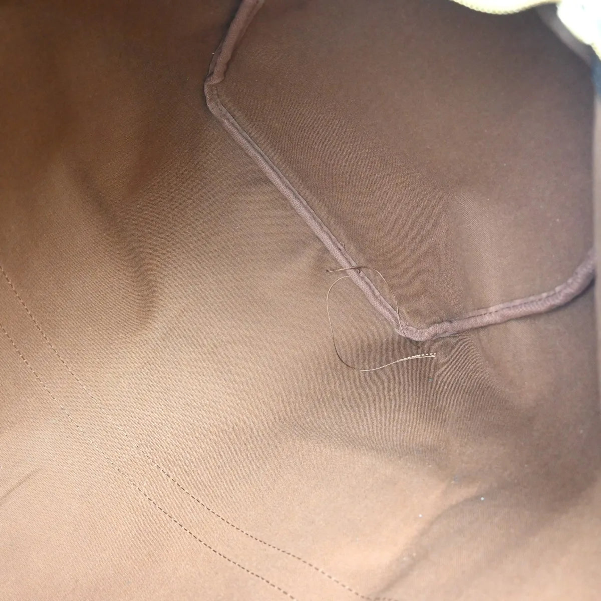 Louis Vuitton Keepall Monogram Canvas Brown Canvas Travel Bag Bag (Pre-Owned)
