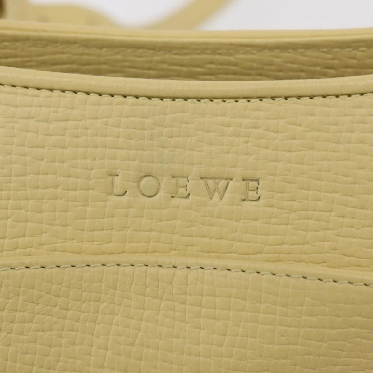 Loewe Vintage Leather Yellow Leather Shoulder Bag Bag (Pre-Owned)