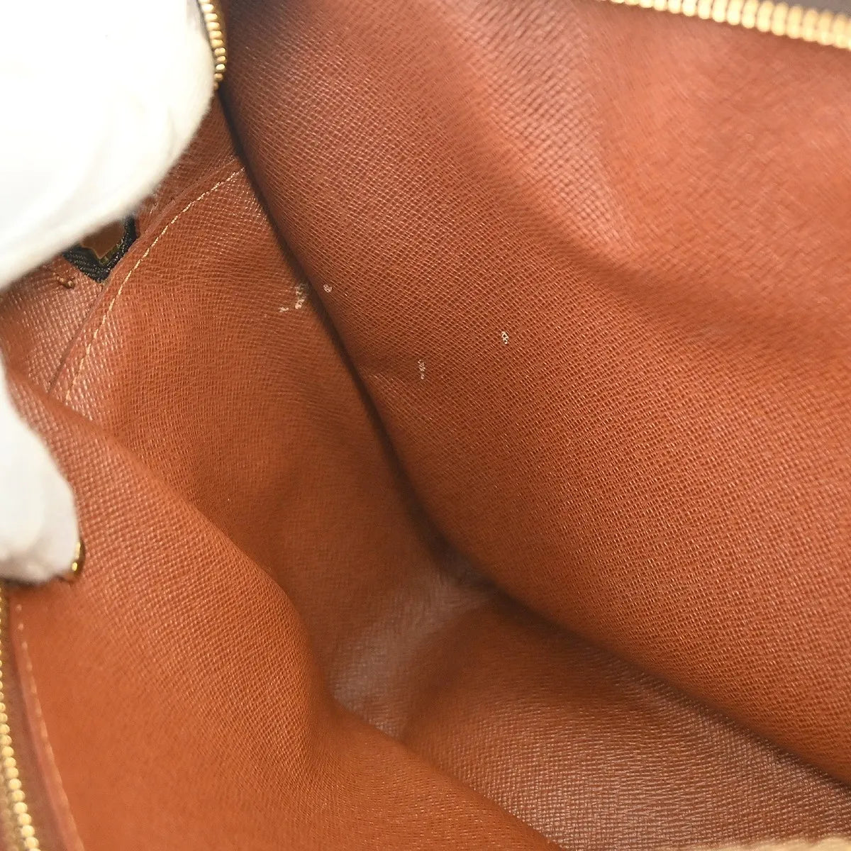 Louis Vuitton Nil Messenger Monogram Canvas Brown Canvas Handbag (Pre-Owned)