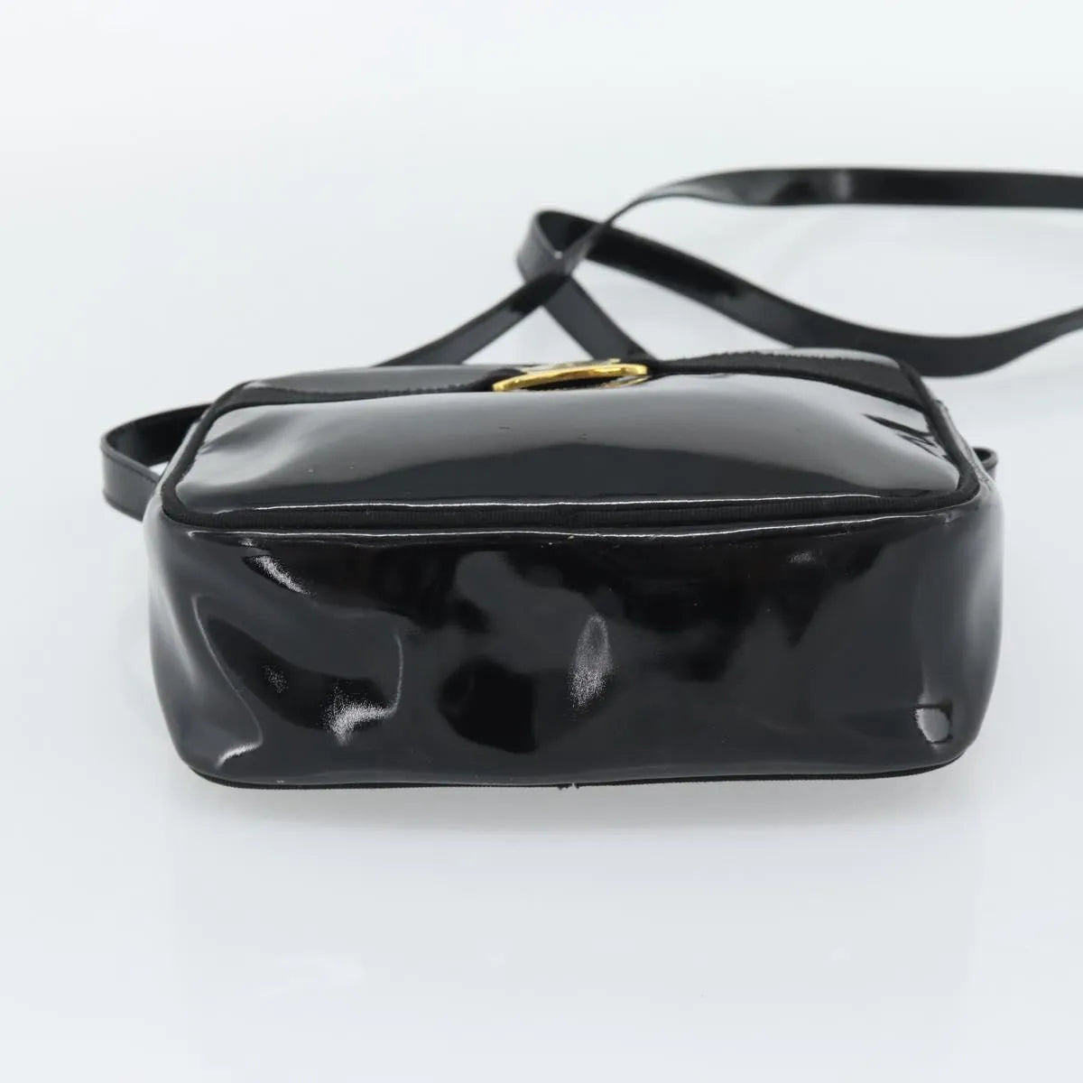 Salvatore Ferragamo Vala Patent Leather Black Patent_Leather Shoulder Bag Bag (Pre-Owned)