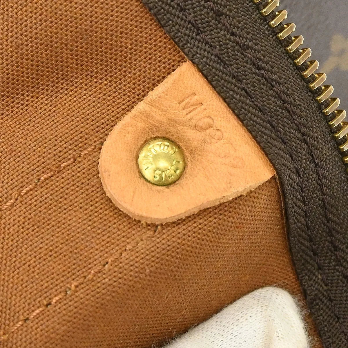 Louis Vuitton Keepall Bag Monogram Canvas Brown Canvas Travel Bag Bag (Pre-Owned)