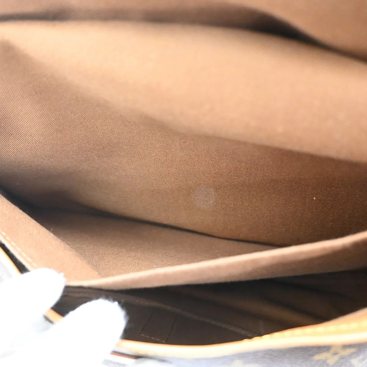 Louis Vuitton Saumur Monogram Canvas Brown Canvas Shoulder Bag Bag (Pre-Owned)