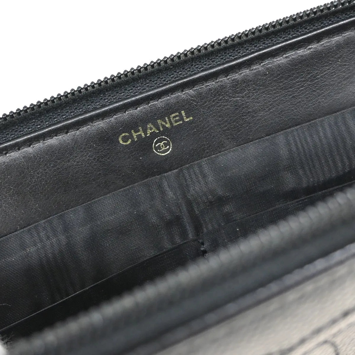 Chanel Portefeuille Long Cc Logo Calfskin Leather Black Leather Wallets Accessory (Pre-Owned)