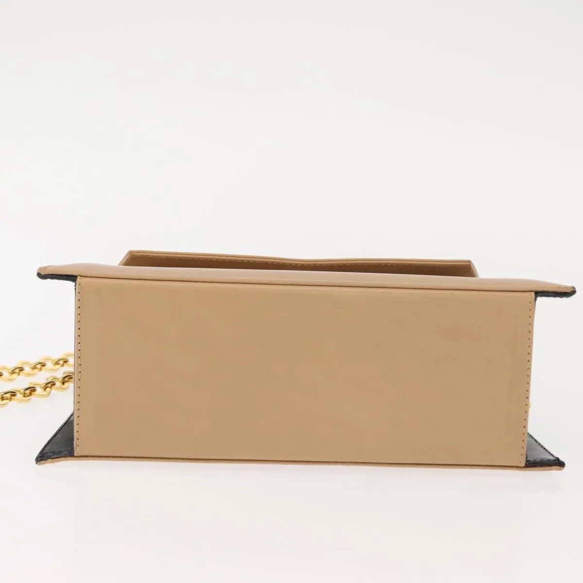 Salvatore Ferragamo Vintage Flap Leather Beige Leather Shoulder Bag Bag (Pre-Owned)