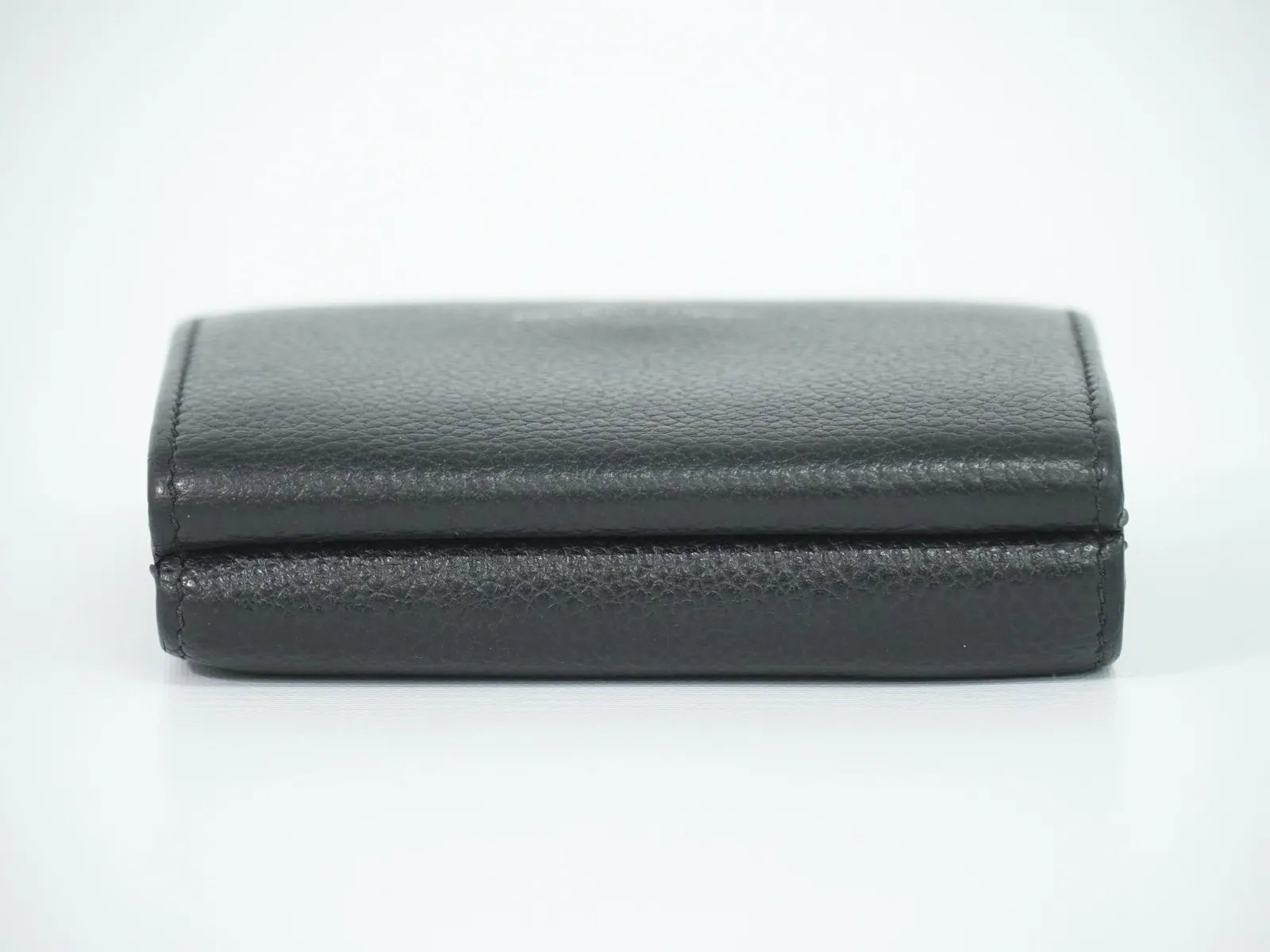 Saint Laurent Compact Matelasse Leather Black Leather Wallets Accessory (Pre-Owned)