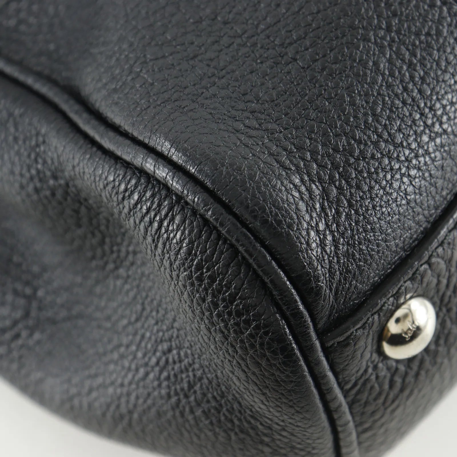 Salvatore Ferragamo Gancini Satchel Leather Black Leather Shoulder Bag Bag (Pre-Owned)