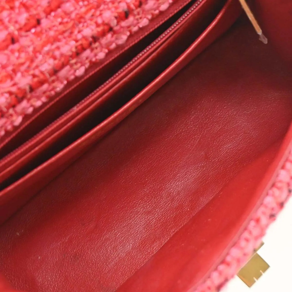 Chanel Square Reissue 2.55 Flap Quilted Tweed Pink Tweed Crossbody Bag Bag (Pre-Owned)