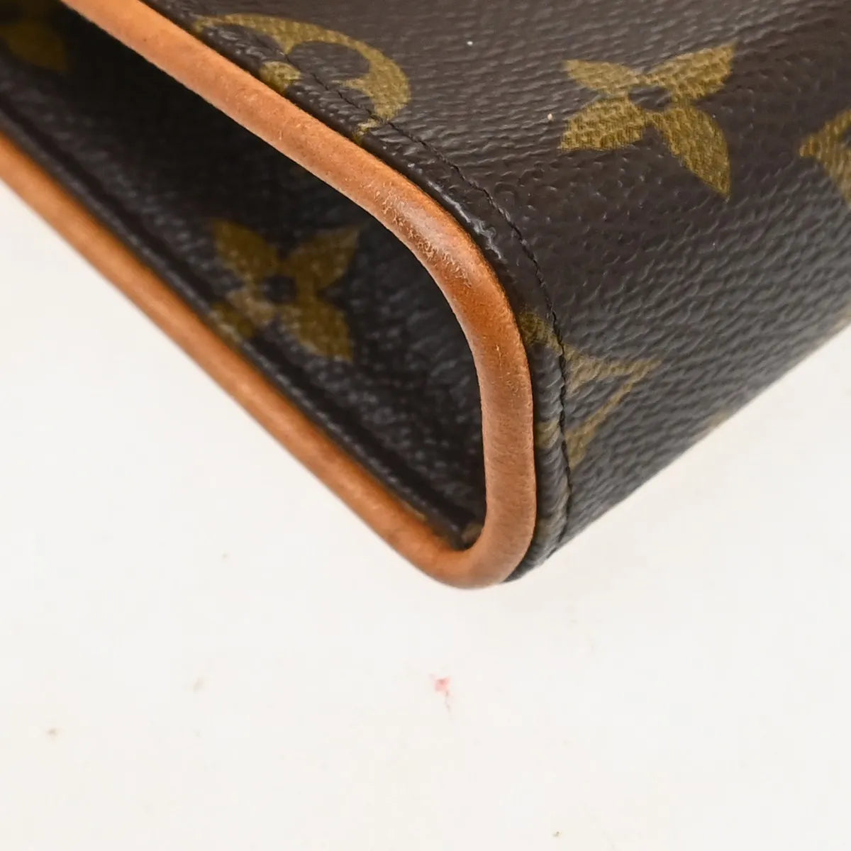 Louis Vuitton Florentine Waist Monogram Canvas Brown Canvas Clutche & Pouche Bag (Pre-Owned)