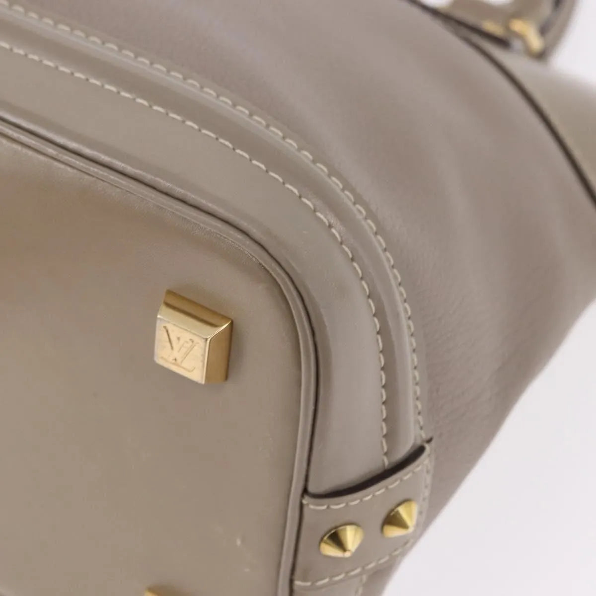Louis Vuitton Suhali Lockit Leather Gray Leather Handbag (Pre-Owned)