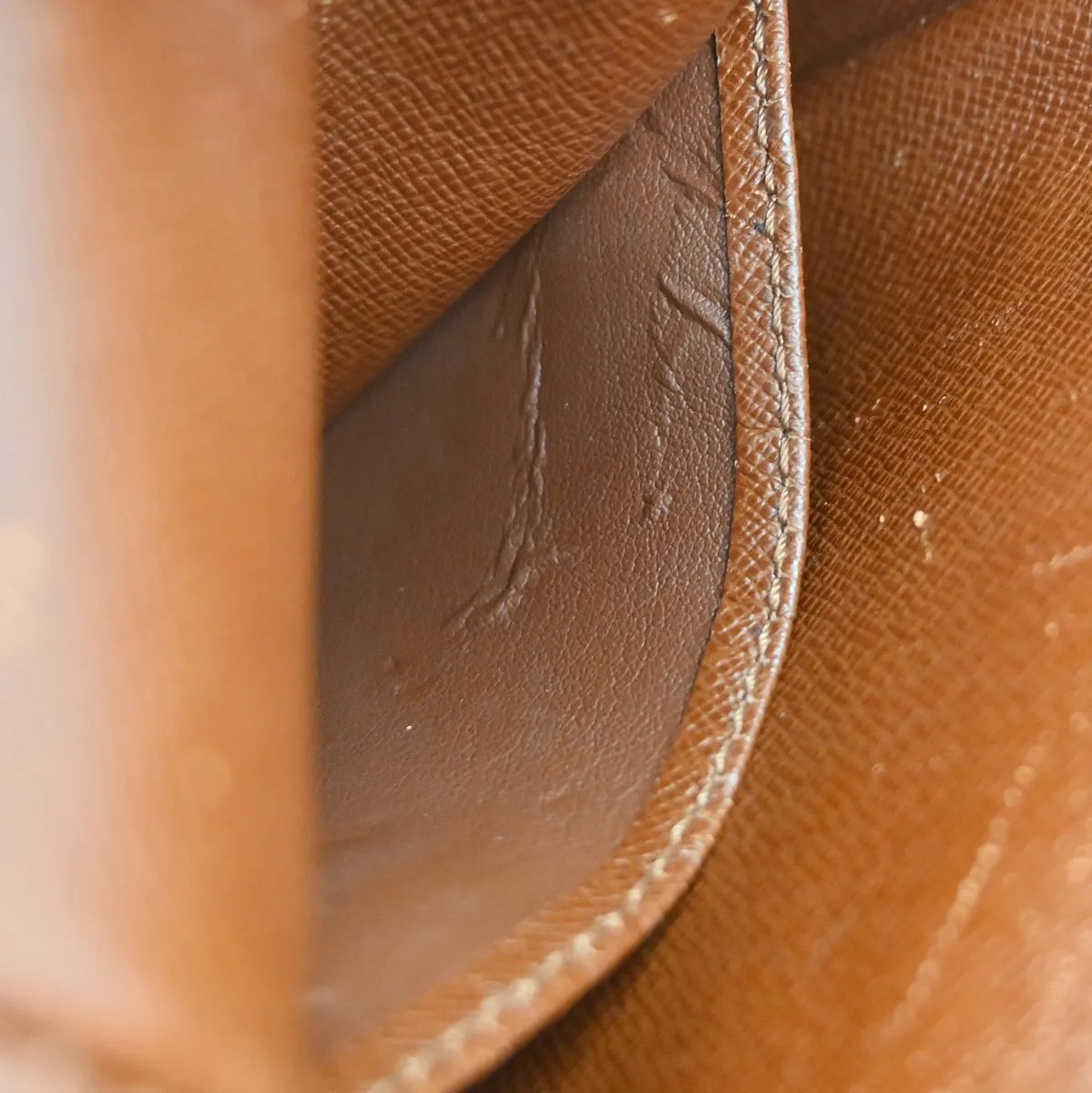 Louis Vuitton Amazone Monogram Canvas Brown Canvas Shoulder Bag Bag (Pre-Owned)