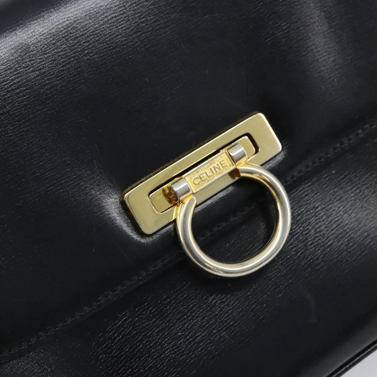 Celine Shoulder Leather Black Leather Shoulder Bag Bag (Pre-Owned)