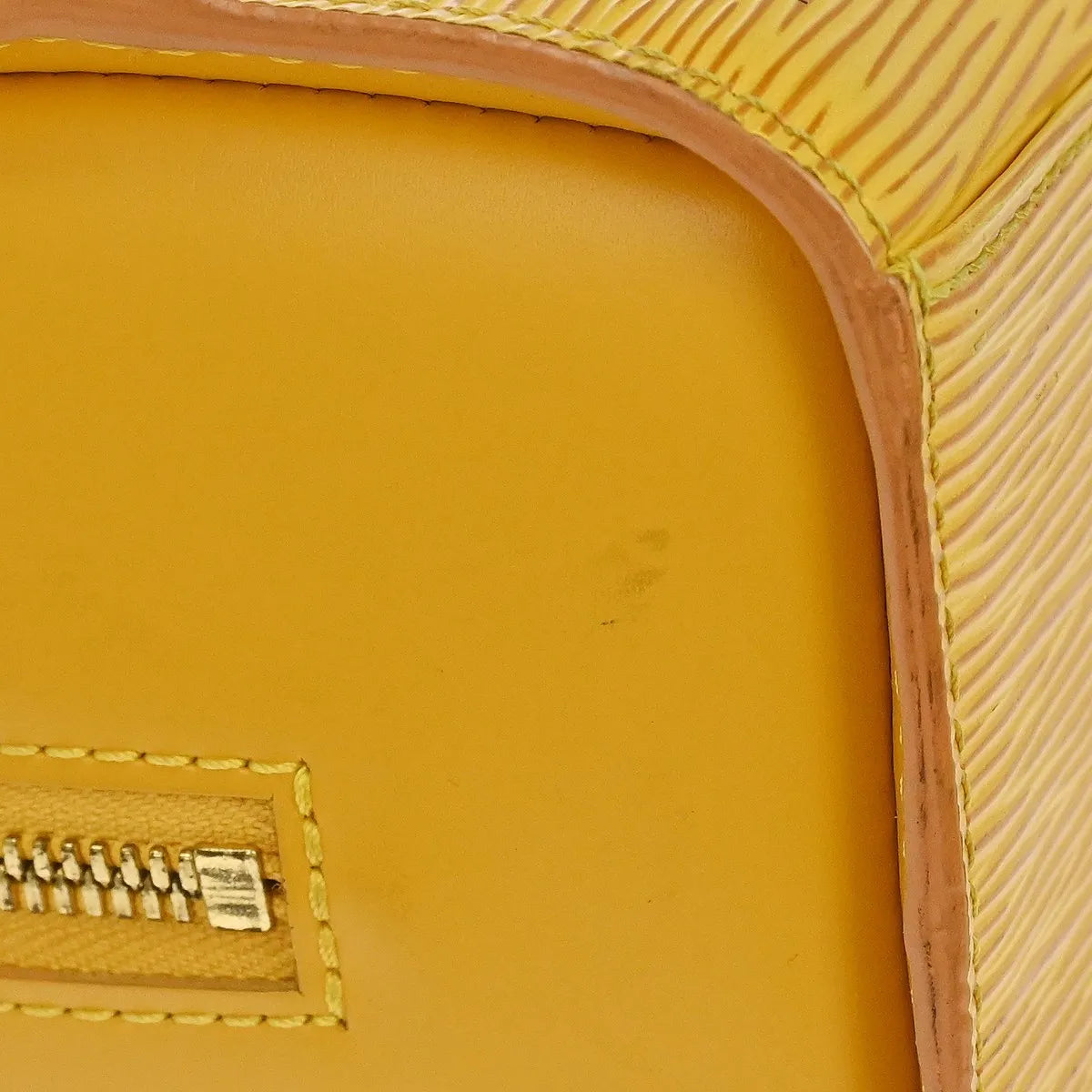 Louis Vuitton Pont Neuf Epi Yellow Leather Handbag (Pre-Owned)