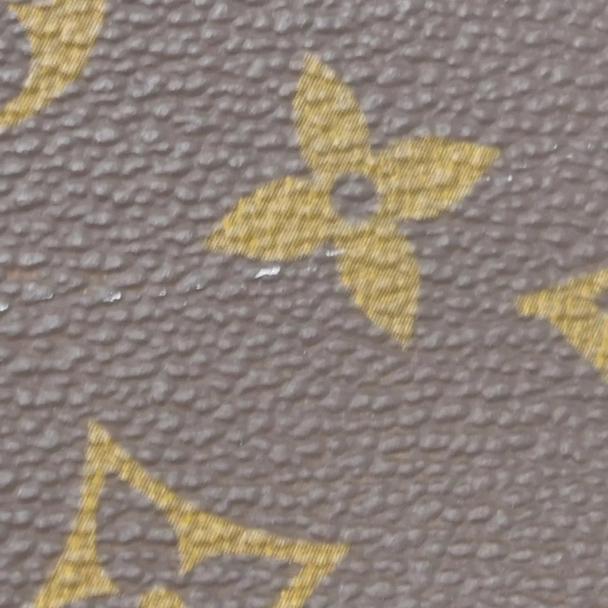 Louis Vuitton Alma Monogram Canvas Brown Canvas Handbag (Pre-Owned)