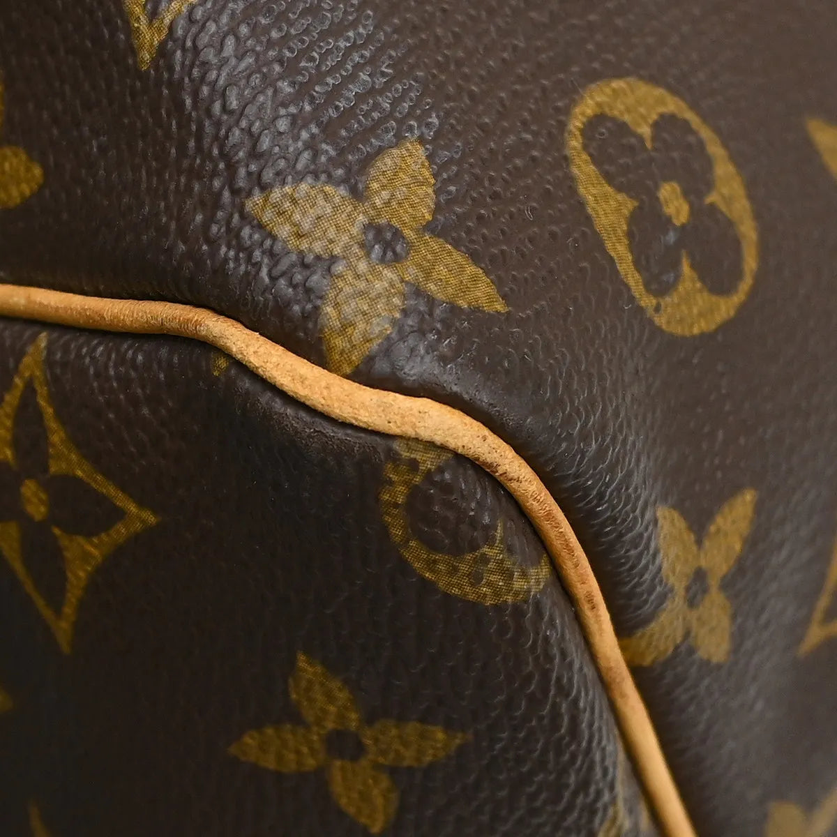 Louis Vuitton Keepall Monogram Canvas Brown Canvas Travel Bag Bag (Pre-Owned)