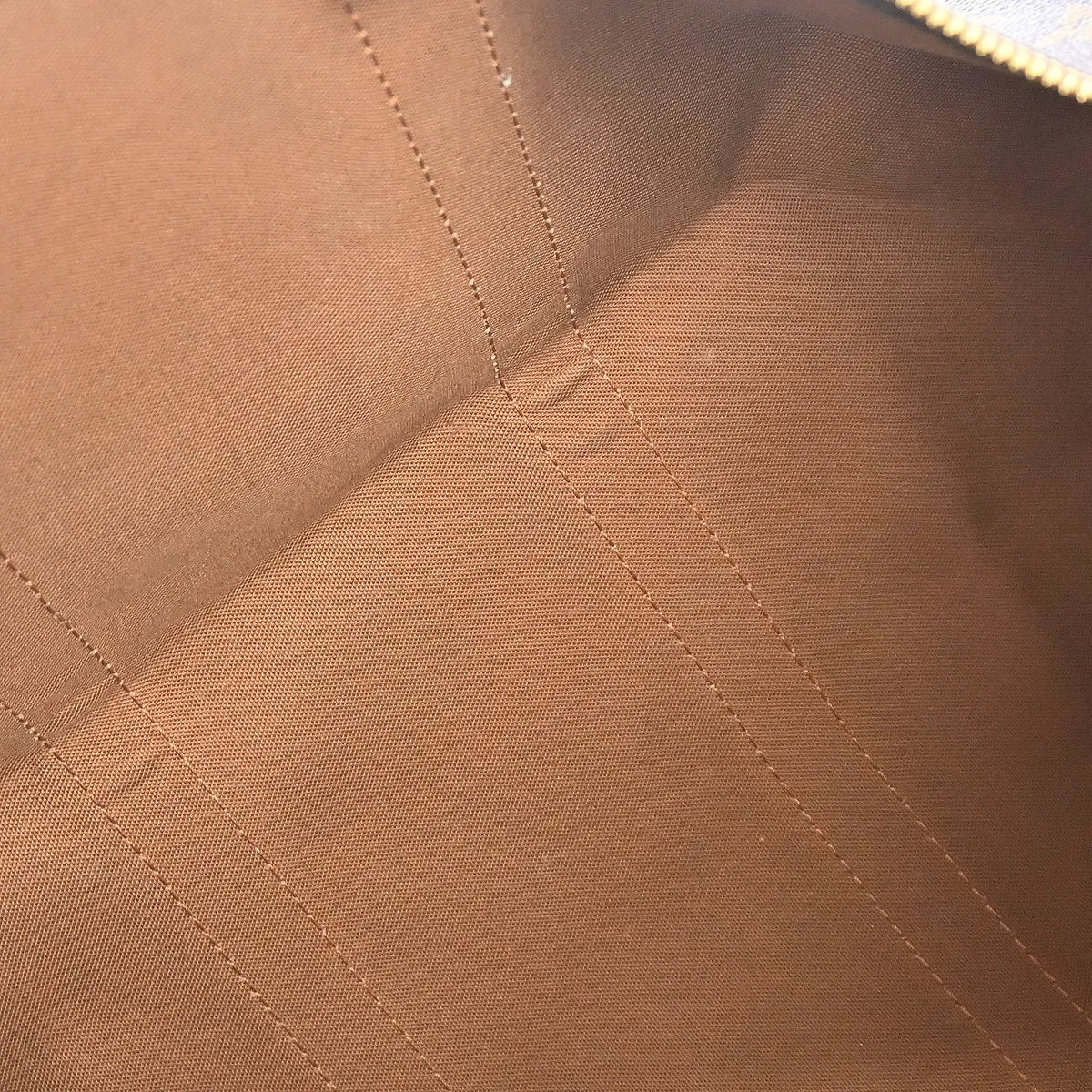 Louis Vuitton Keepall Monogram Canvas Brown Canvas Travel Bag Bag (Pre-Owned)