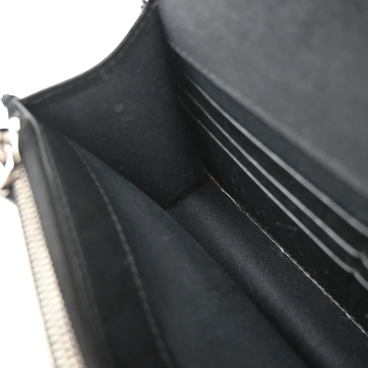 Fendi Karlito Wallet On Chain Studded Saffiano Leather Black Leather Shoulder Bag Bag (Pre-Owned)
