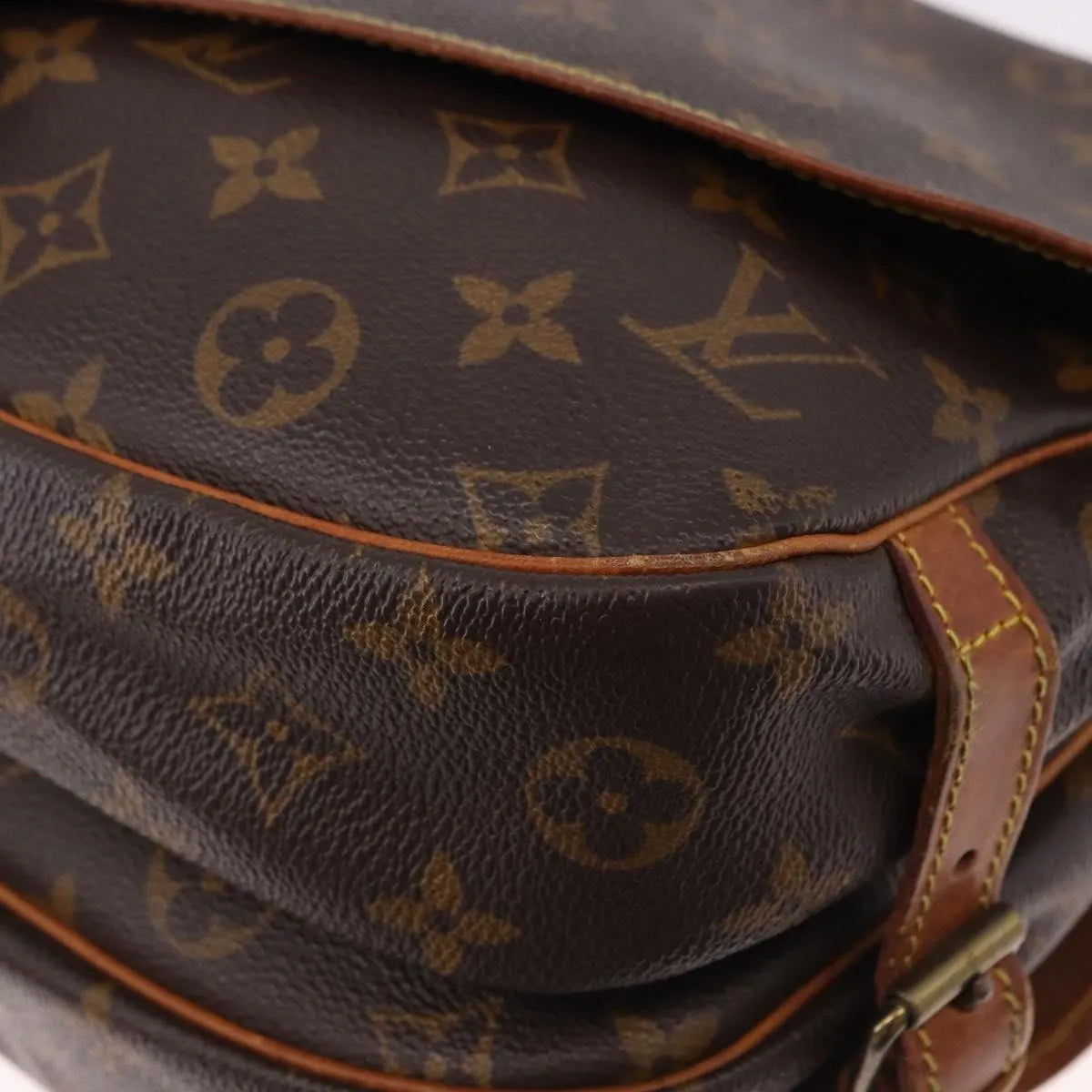 Louis Vuitton Saumur Monogram Brown Canvas Shoulder Bag Bag (Pre-Owned)
