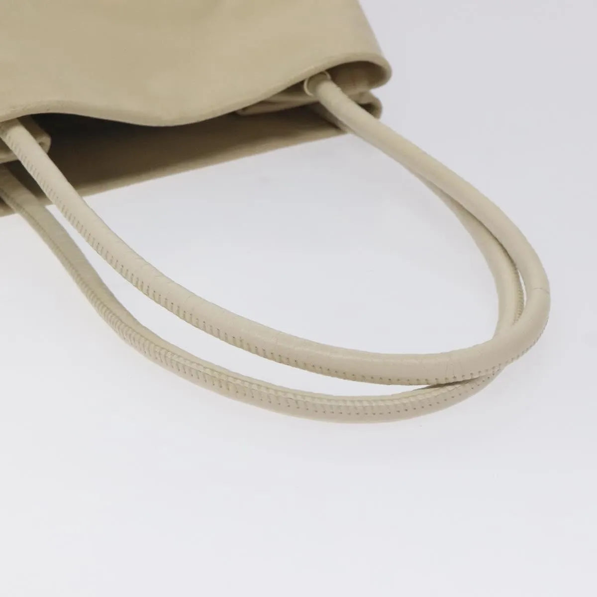 Chanel Camellia Tote Leather Beige Leather Tote Bag Bag (Pre-Owned)
