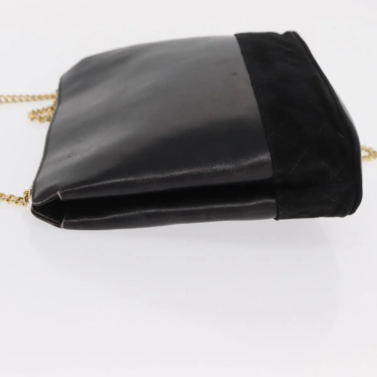 Salvatore Ferragamo Vintage Leather Black Leather Shoulder Bag Bag (Pre-Owned)