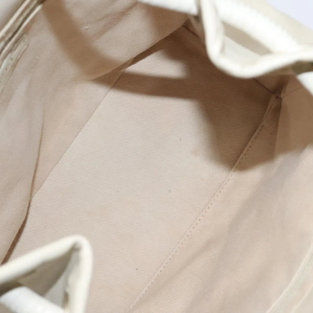 Chanel Camellia Tote Leather Beige Leather Tote Bag Bag (Pre-Owned)