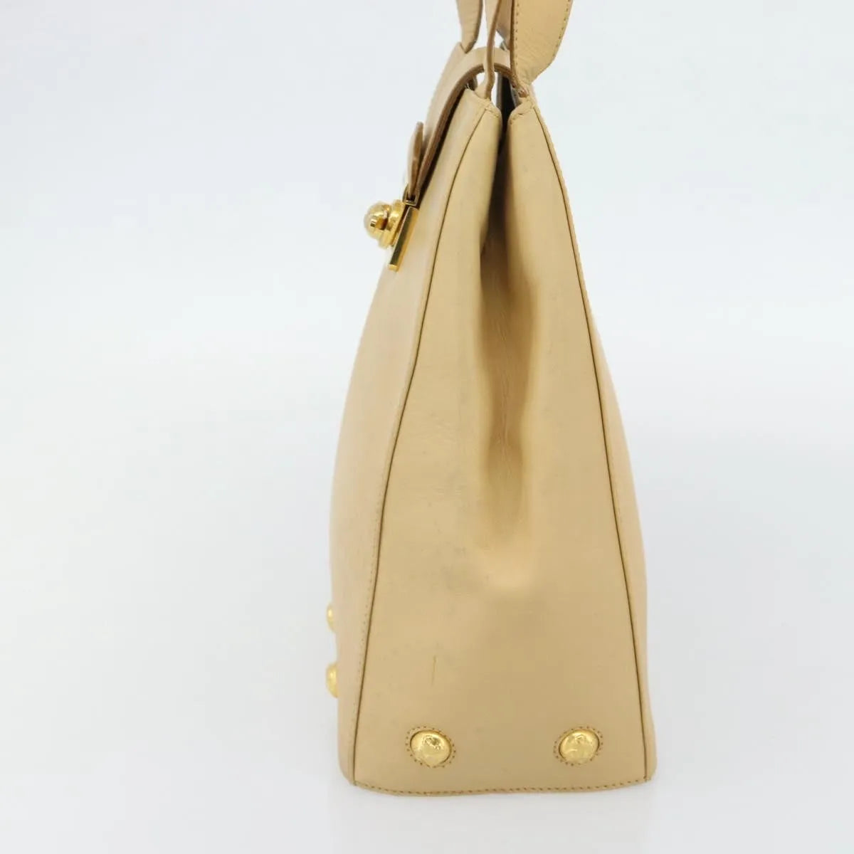 Salvatore Ferragamo Vintage Leather Beige Leather Shoulder Bag Bag (Pre-Owned)