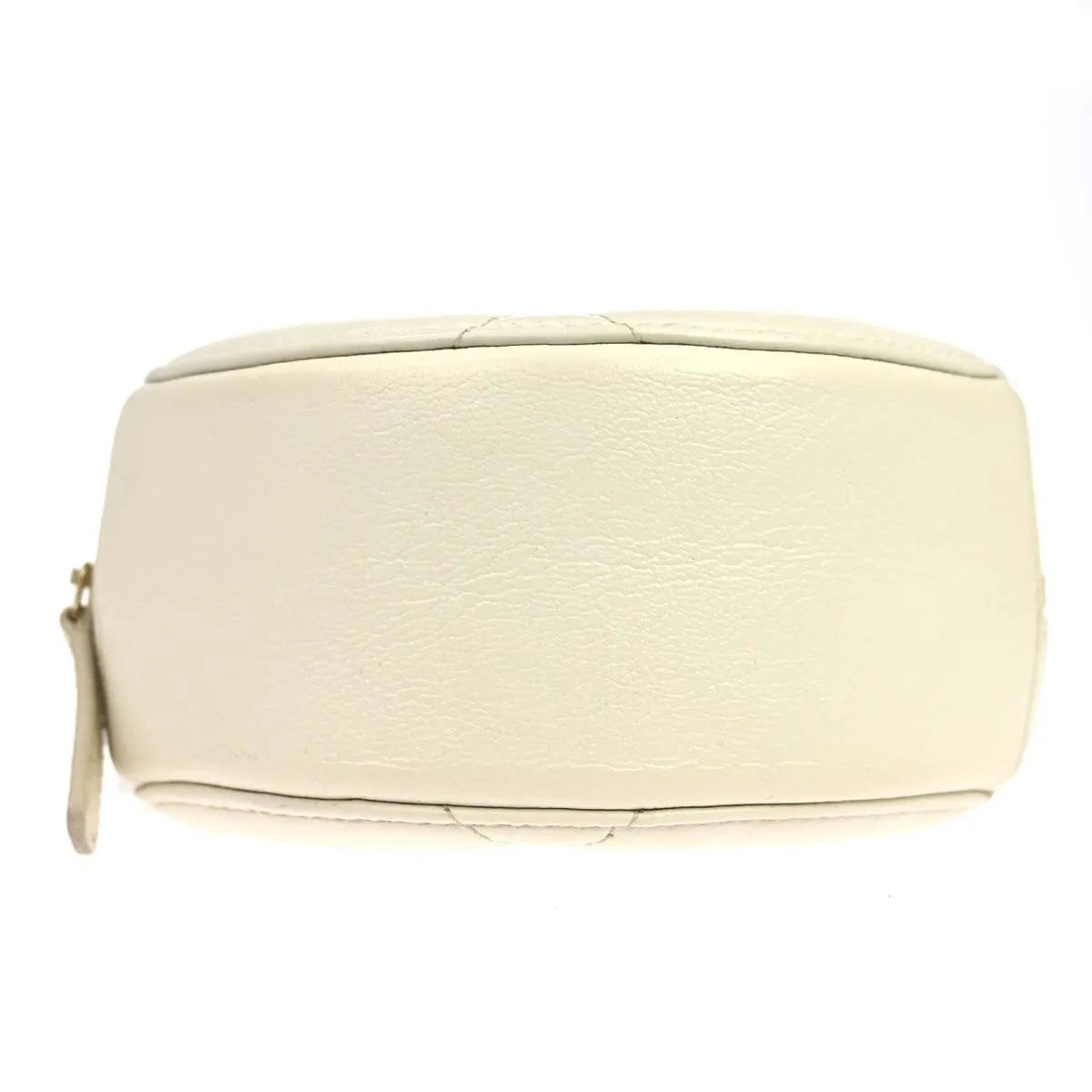 Chanel Round Clutch With Chain Quilted Lambskin White Leather Clutche & Pouche Bag (Pre-Owned)