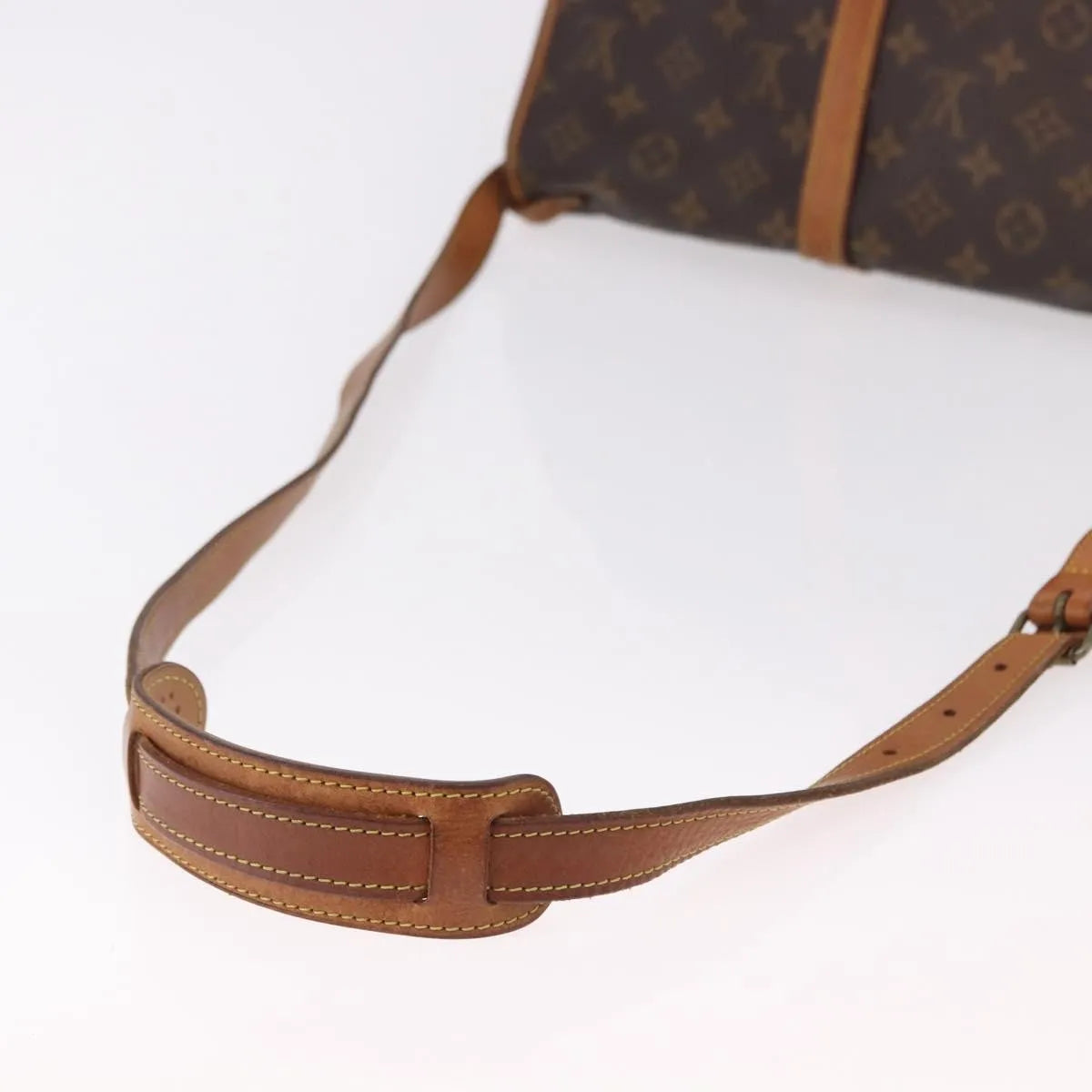 Louis Vuitton Saumur Monogram Brown Canvas Shoulder Bag Bag (Pre-Owned)