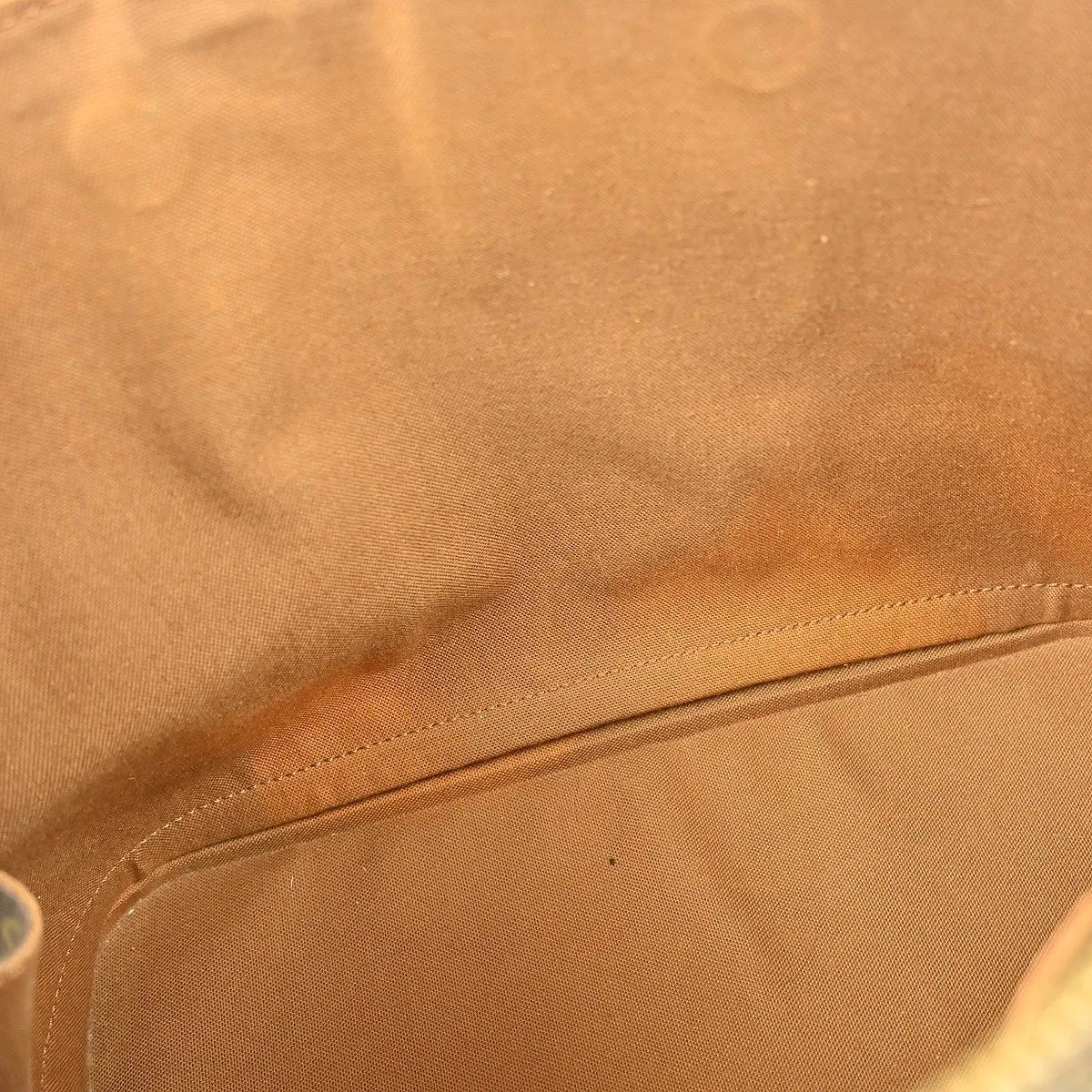 Louis Vuitton Alma Monogram Brown Canvas Handbag (Pre-Owned)