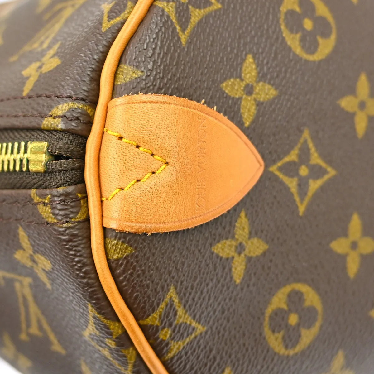 Louis Vuitton Keepall Monogram Canvas Brown Canvas Travel Bag Bag (Pre-Owned)