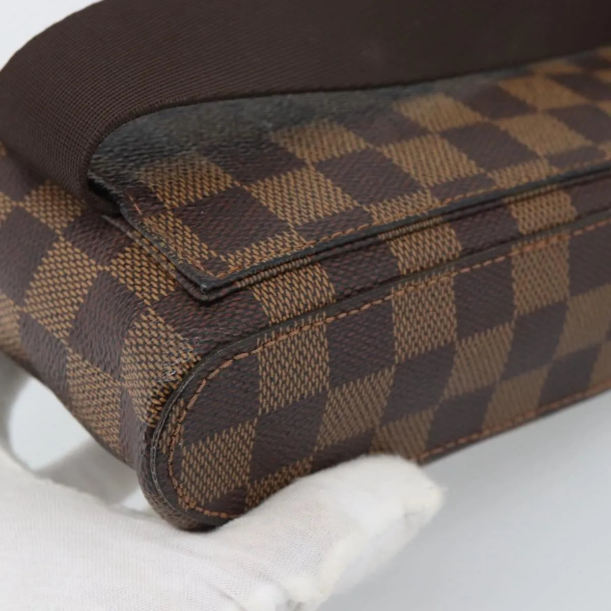 Louis Vuitton Geronimos Waist Damier Brown Canvas Shoulder Bag Bag (Pre-Owned)