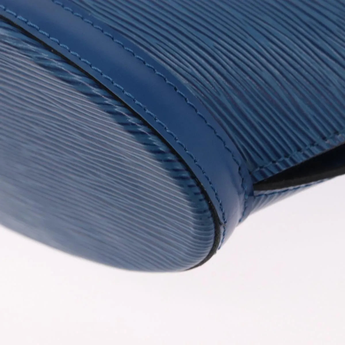 Louis Vuitton Saint Jacques Epi Blue Leather Handbag (Pre-Owned)