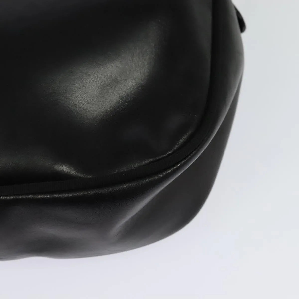 Salvatore Ferragamo Vara Bow Camera Leather Black Leather Shoulder Bag Bag (Pre-Owned)