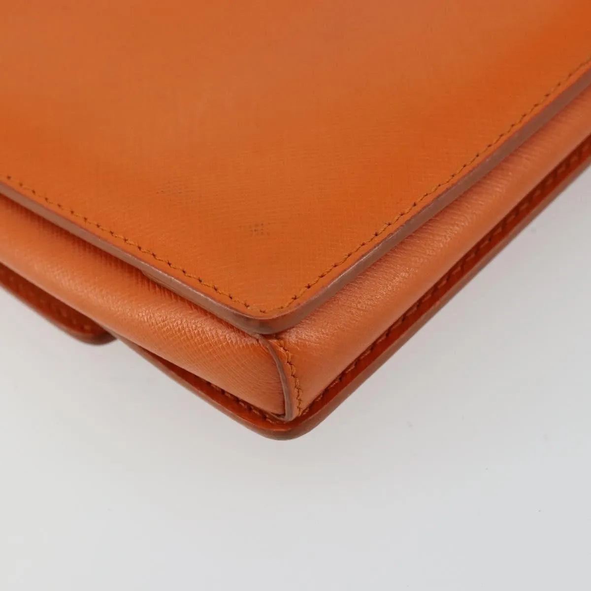 Salvatore Ferragamo Vara Bow Chain Clutch Leather Orange Leather Shoulder Bag Bag (Pre-Owned)