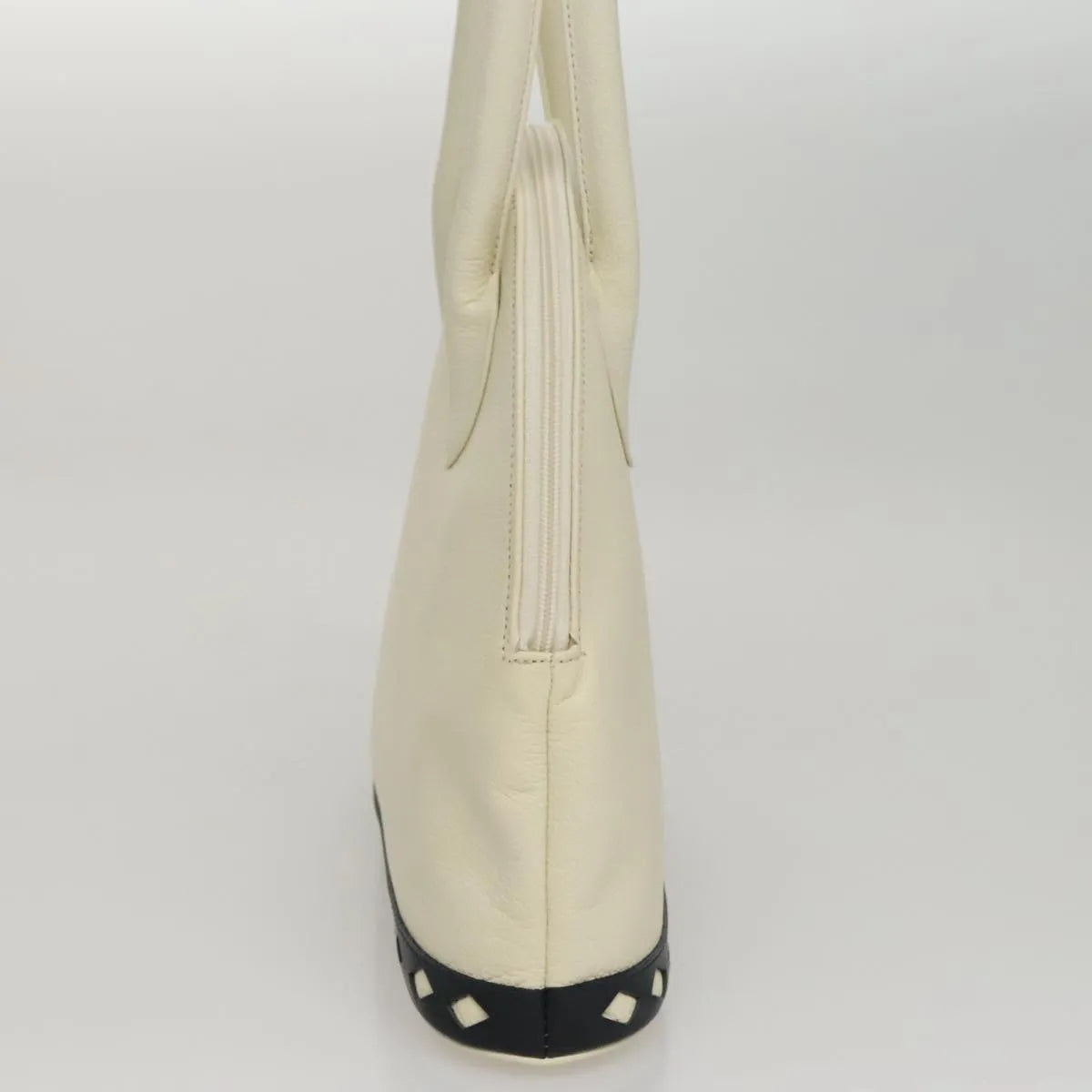 Saint Laurent Vintage Leather White Leather Handbag (Pre-Owned)