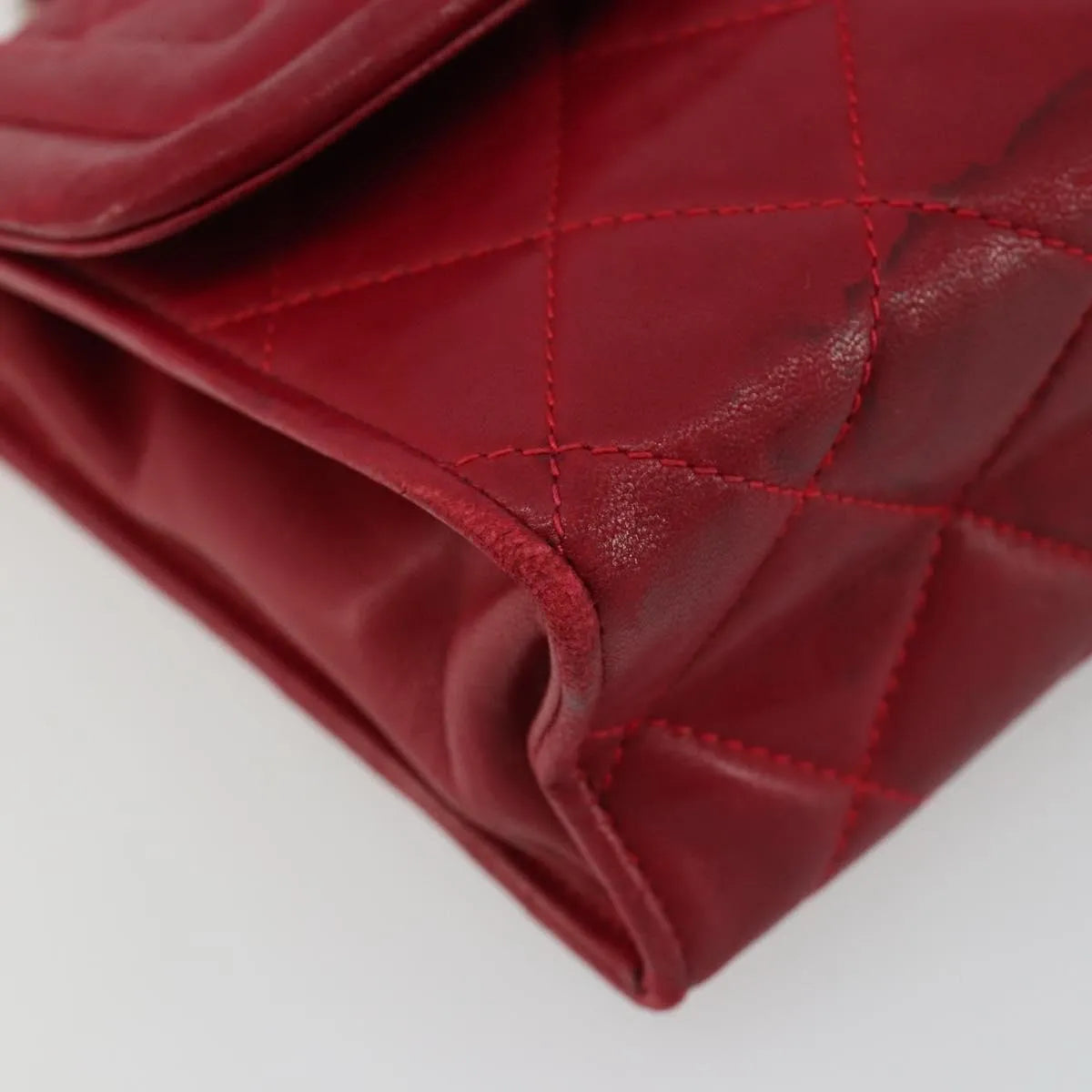 Chanel Vintage Tassel Flap Quilted Lambskin Red Leather Shoulder Bag Bag (Pre-Owned)