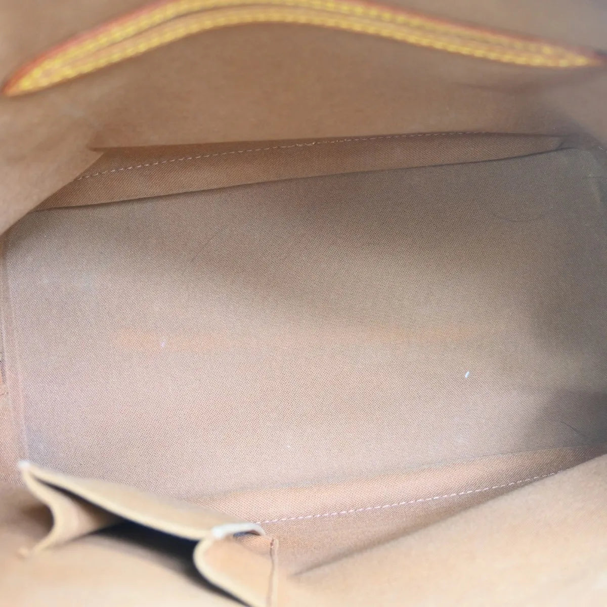 Louis Vuitton Alma Handbag Monogram Canvas Brown Canvas Handbag (Pre-Owned)