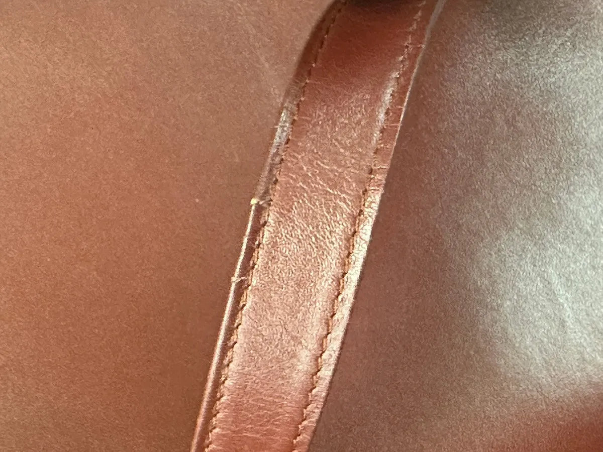 Cartier Must De Cartier Leather Red Leather Shoulder Bag Bag (Pre-Owned)