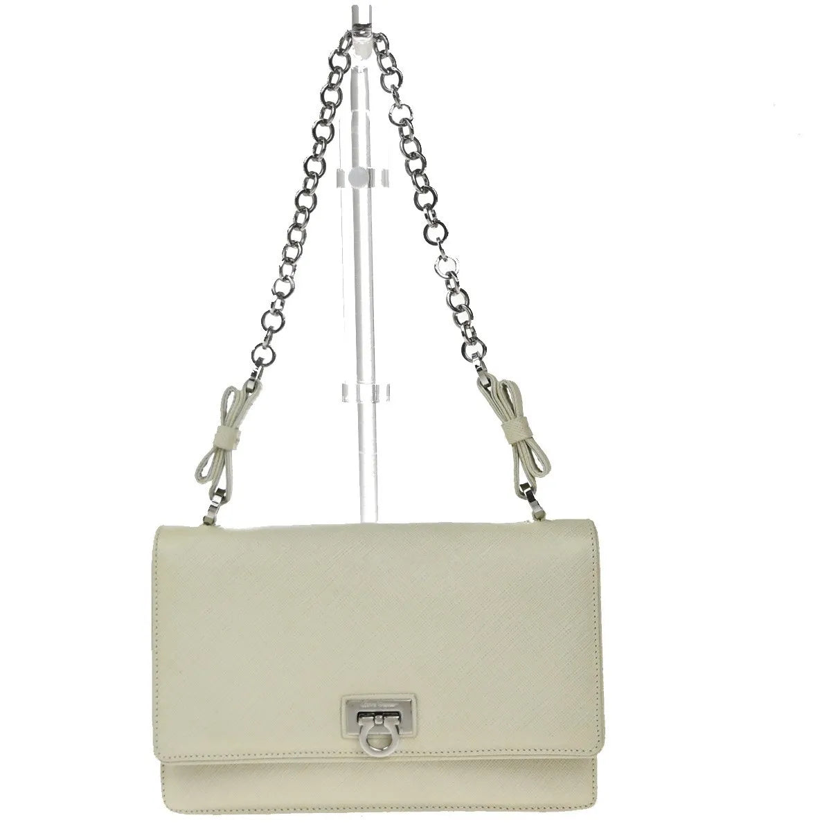 Salvatore Ferragamo Gancini Leather White Leather Shoulder Bag Bag (Pre-Owned)