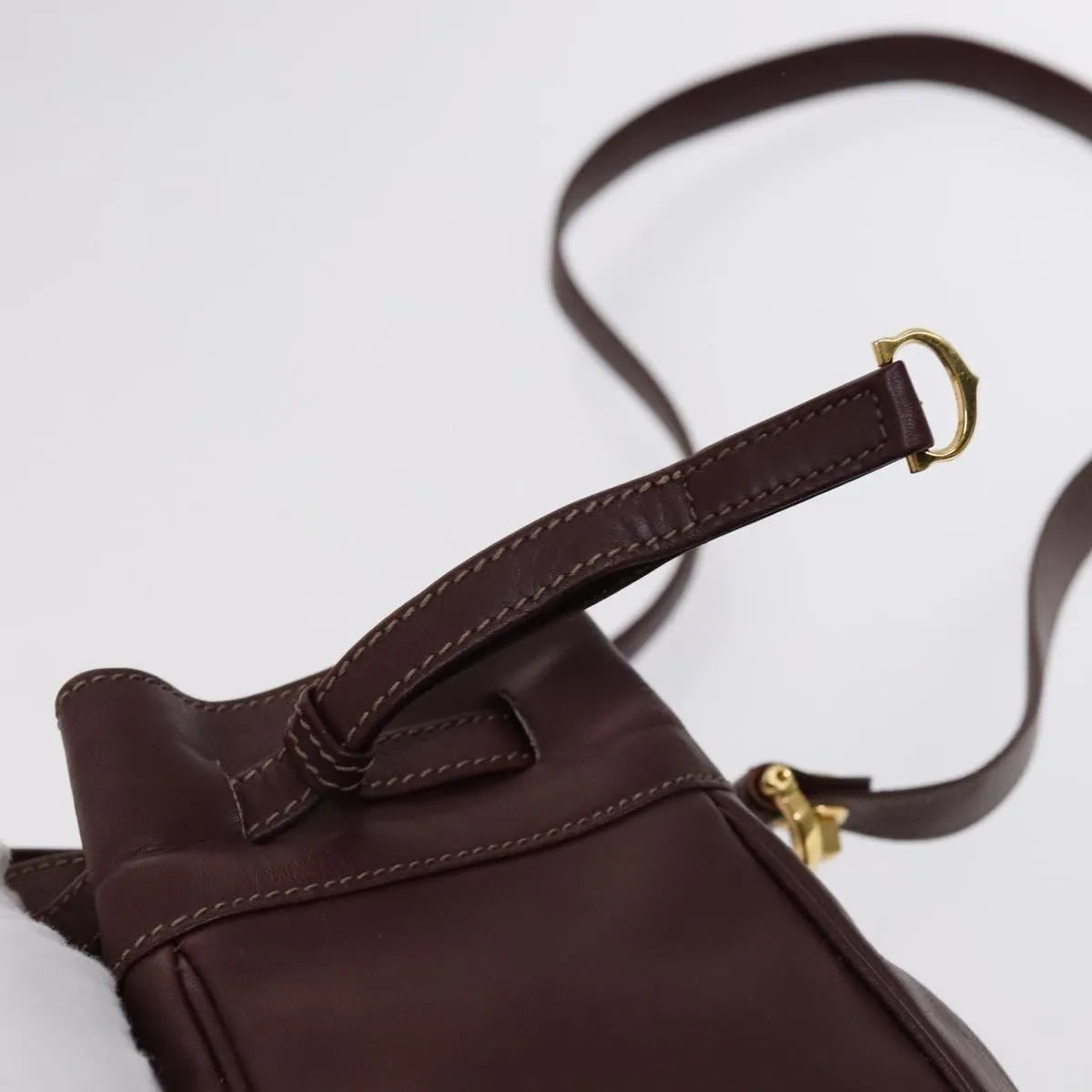 Cartier Must De Cartier Leather Red Leather Shoulder Bag Bag (Pre-Owned)